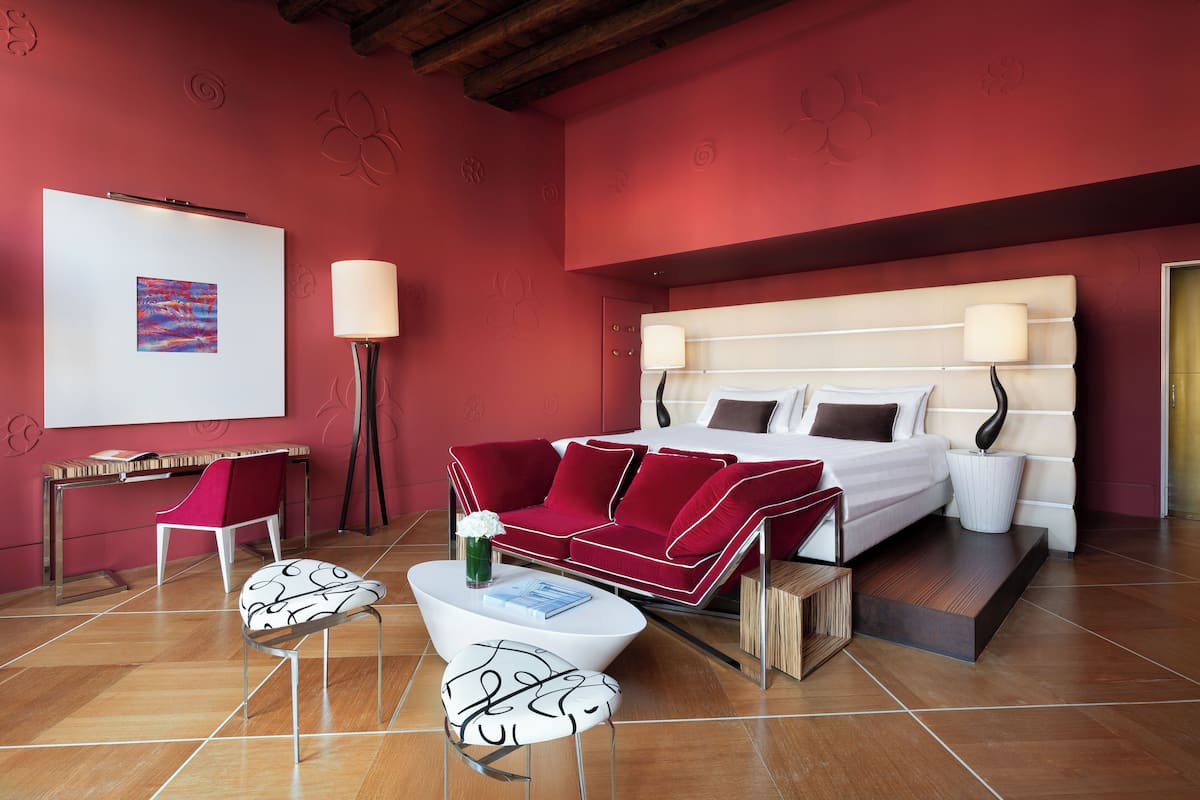 Junior Suite, Balcony, Canal View (Deluxe, Grand Canal view) | Premium bedding, minibar, in-room safe, desk