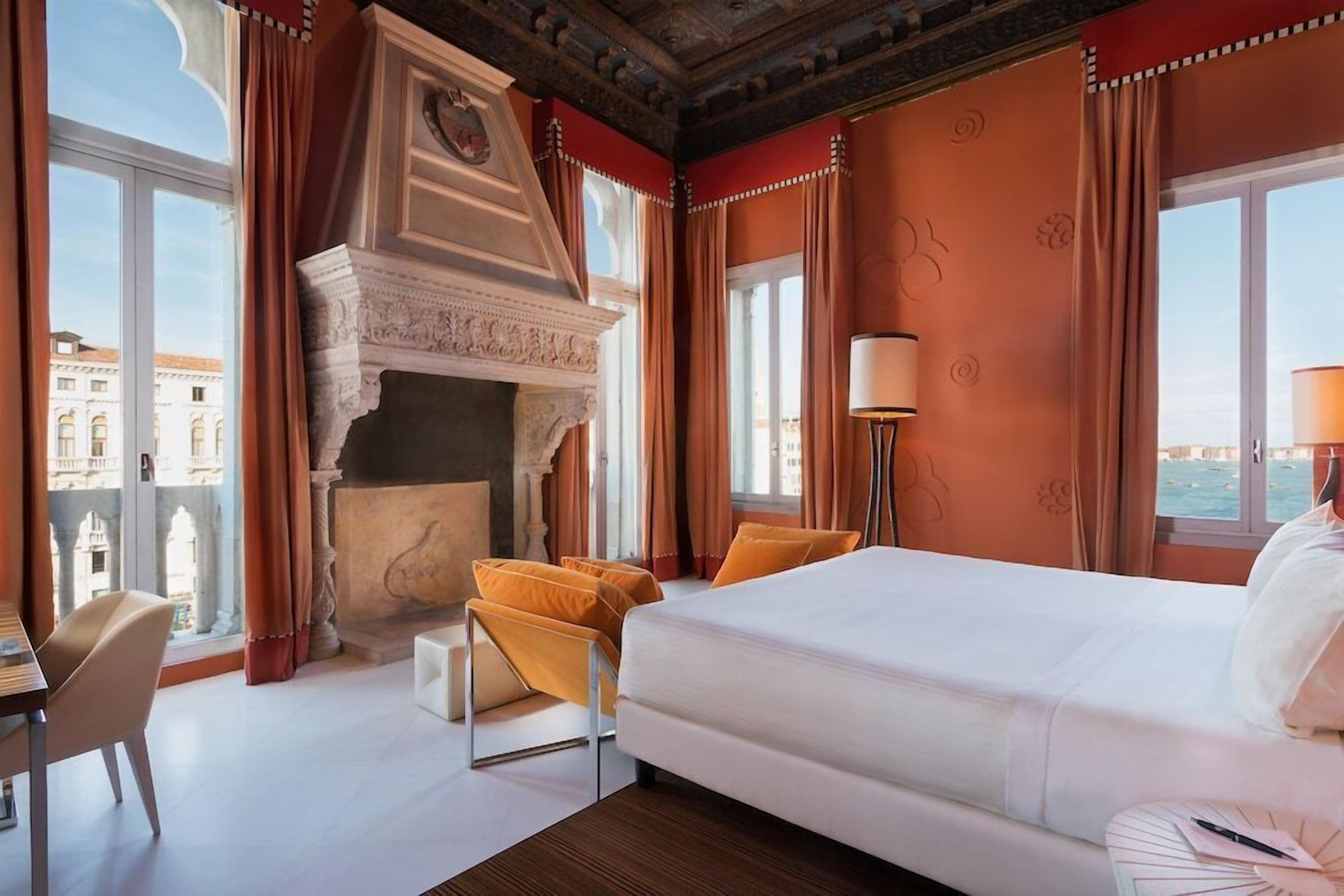 Premium bedding, minibar, in-room safe, desk