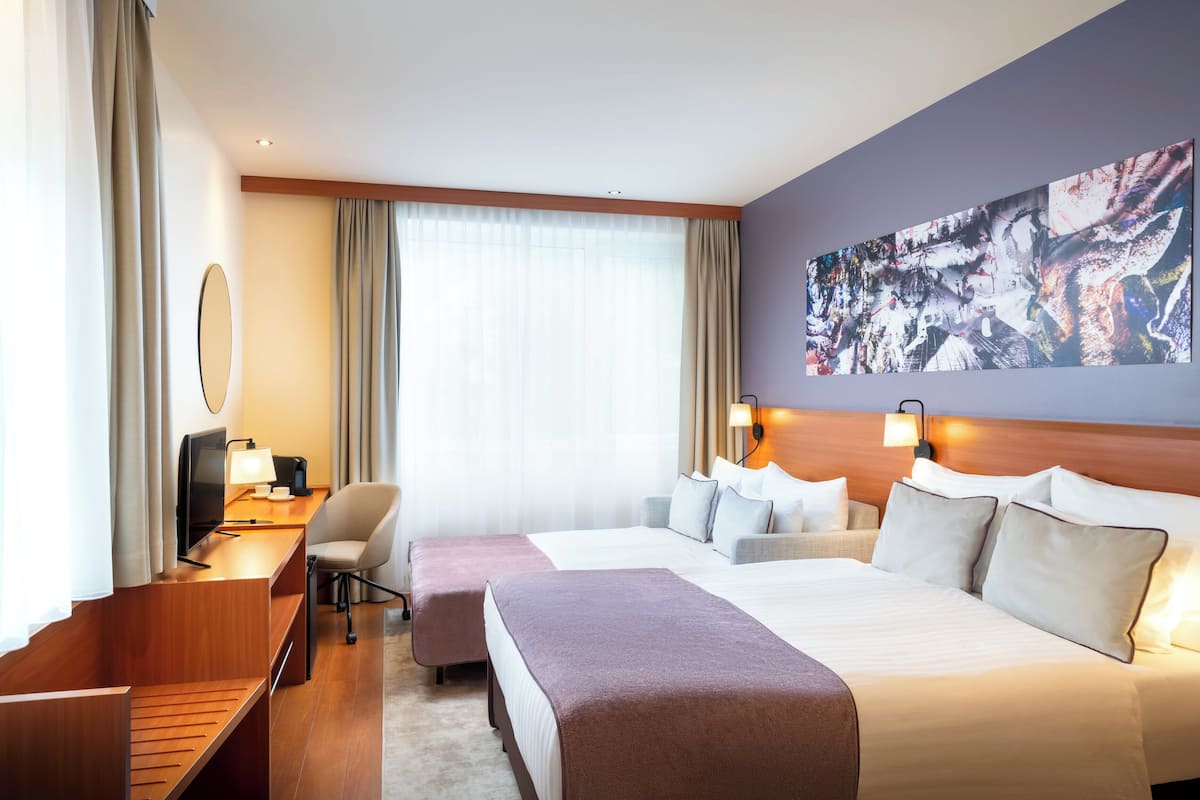 minibar, in-room safe, desk, blackout curtains