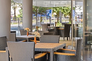 Daily buffet breakfast (EUR 16 per person)