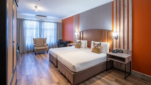 Quarto luxo | Edredons de pluma, cofres nos quartos, individualmente mobiliados