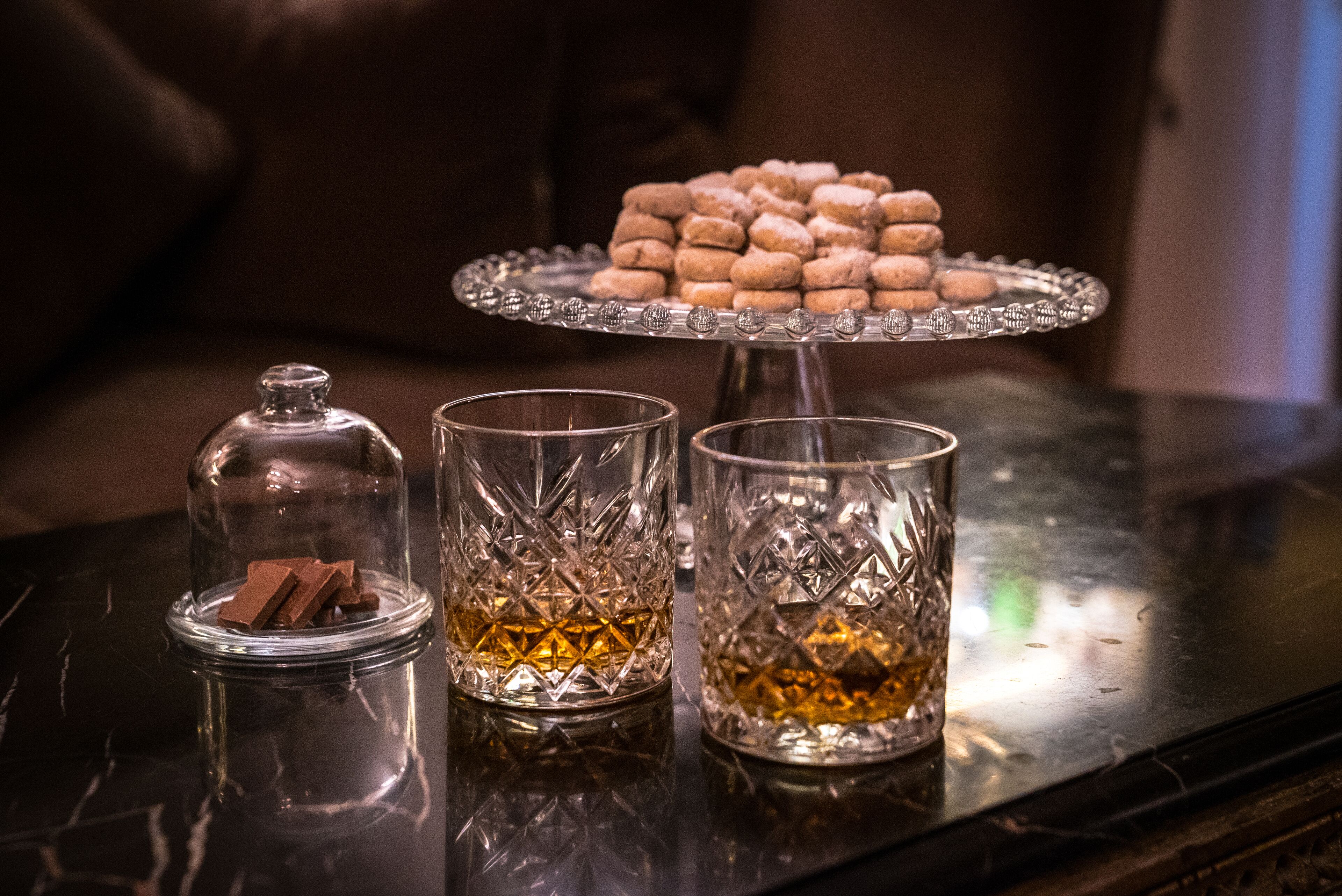 32-inch led tv with cable channels, tv