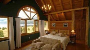 Couette en duvet d'oie, surmatelas, coffres-forts dans les chambres