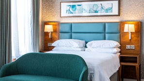 Deluxe-Zweibettzimmer, 2 Queen-Betten (Queen) | Allergikerbettwaren, Zimmersafe, Schreibtisch, Bügeleisen/Bügelbrett