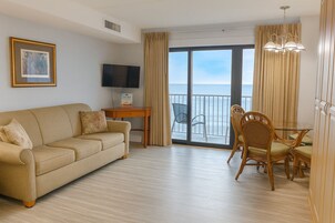 Studio, Ocean View | Free WiFi, bed sheets, alarm clocks