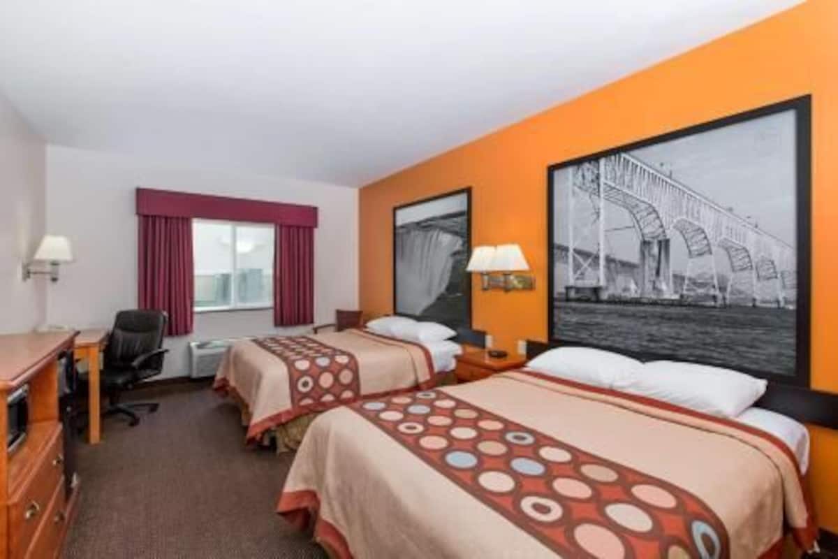 Desk, blackout curtains, iron/ironing board, free WiFi