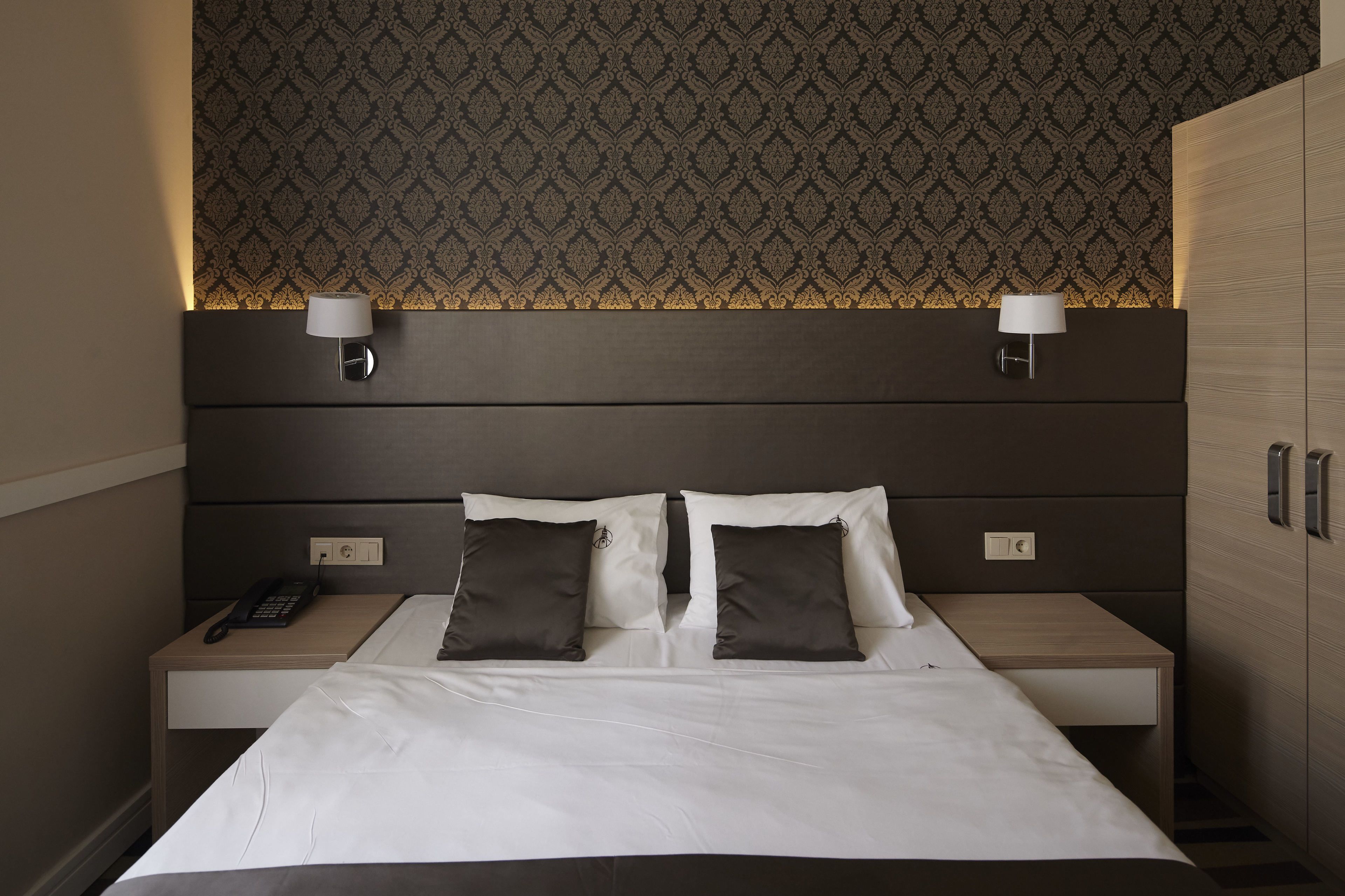 suite, 2 bedrooms, city view | minibar, in-room safe, desk, blackout curtains