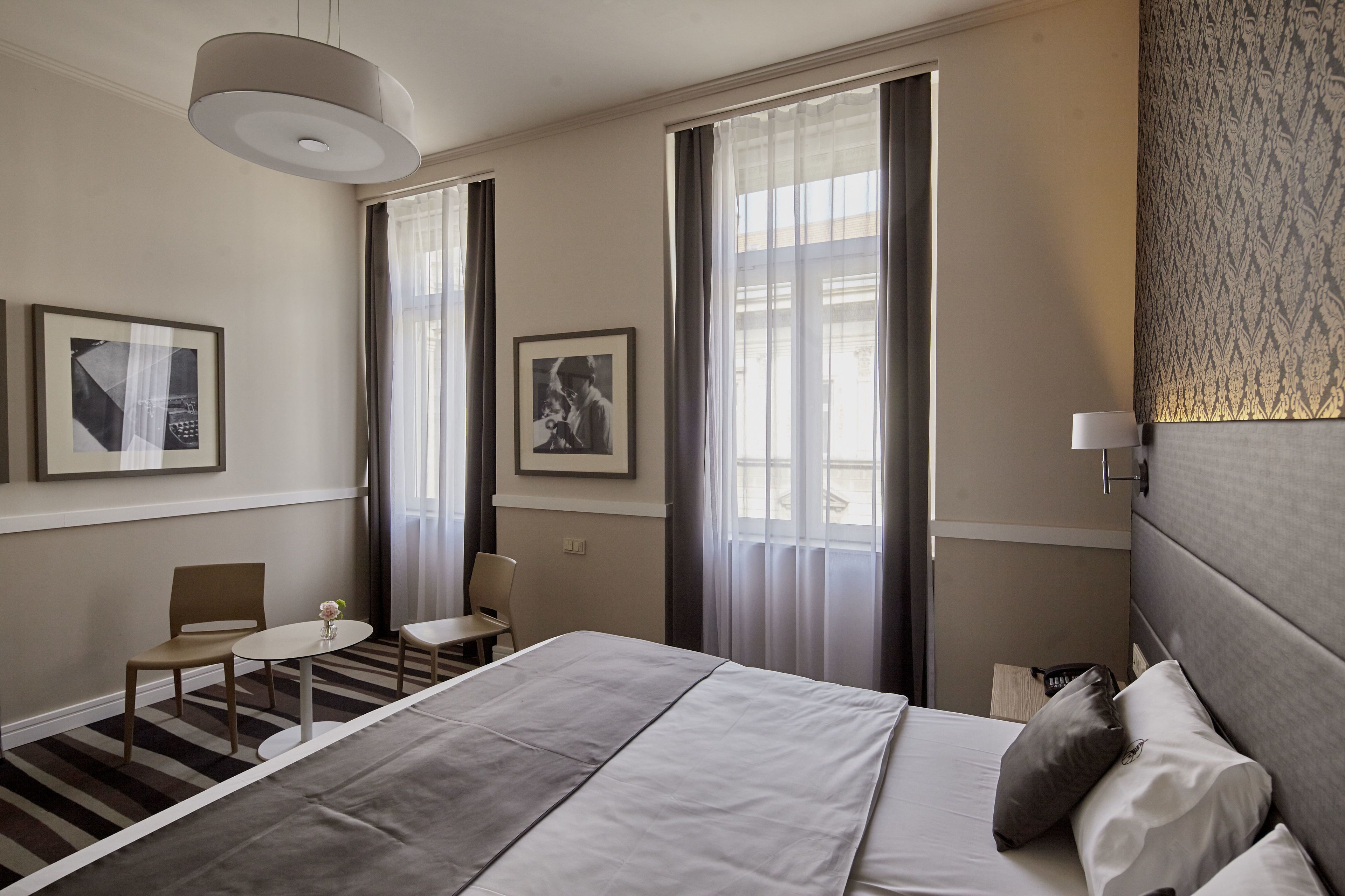 minibar, in-room safe, desk, blackout curtains