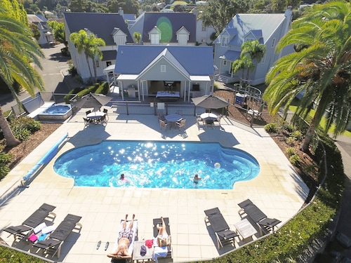 Russell Cottages Tanoa Hotels