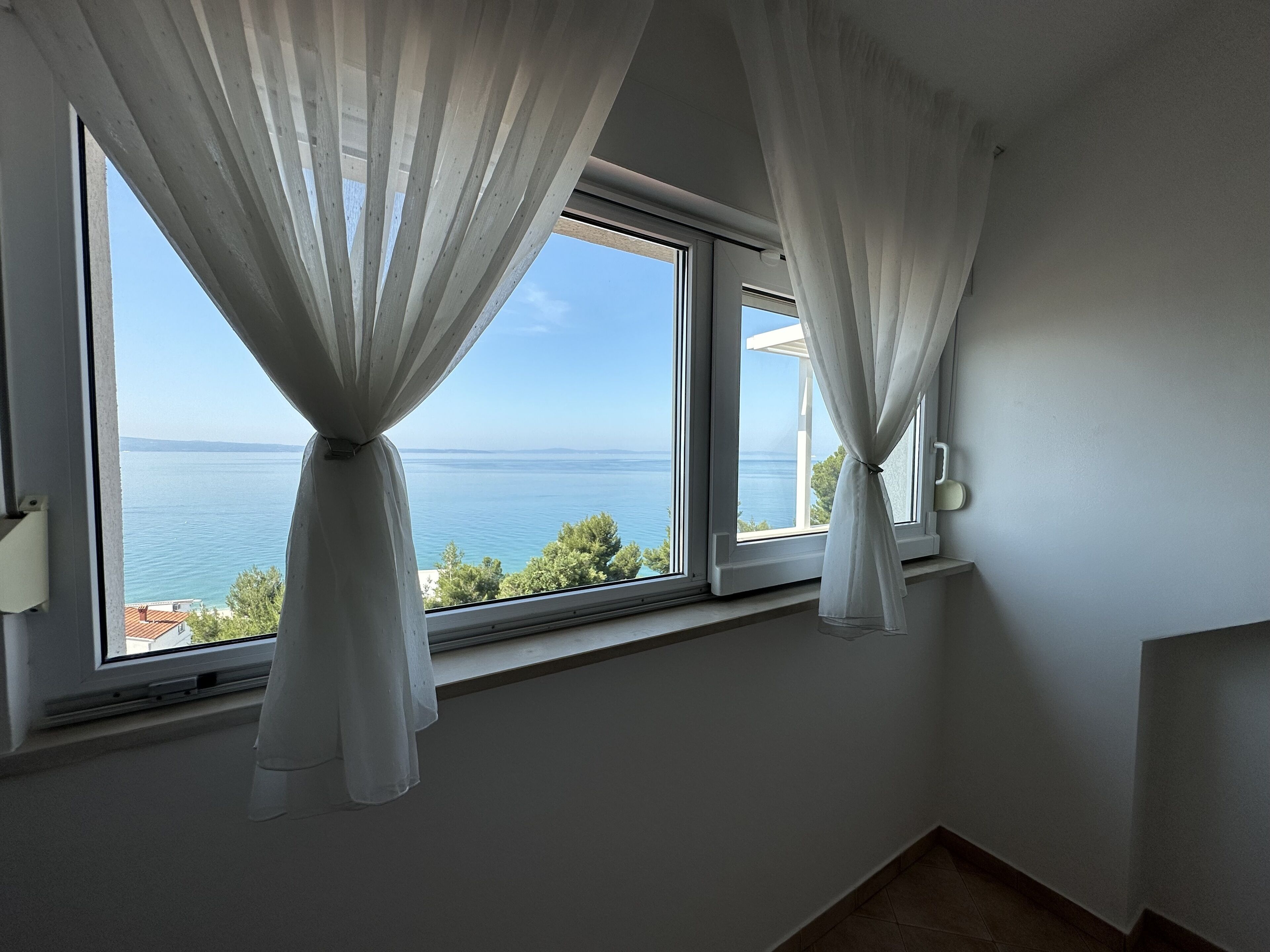 Room with view (no balcony, no kitchen) | View from room