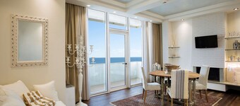 Best Western Maison B Hotel