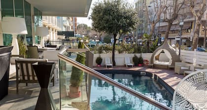Best Western Maison B Hotel