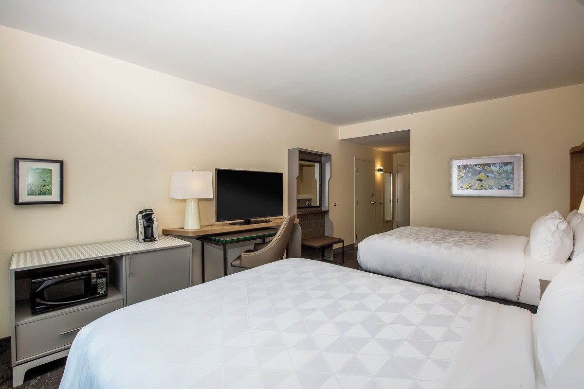 Standard Room, 2 Queen Beds, Accessible (Communications, Accessible Tub) | Down comforters, desk, laptop workspace, blackout drapes