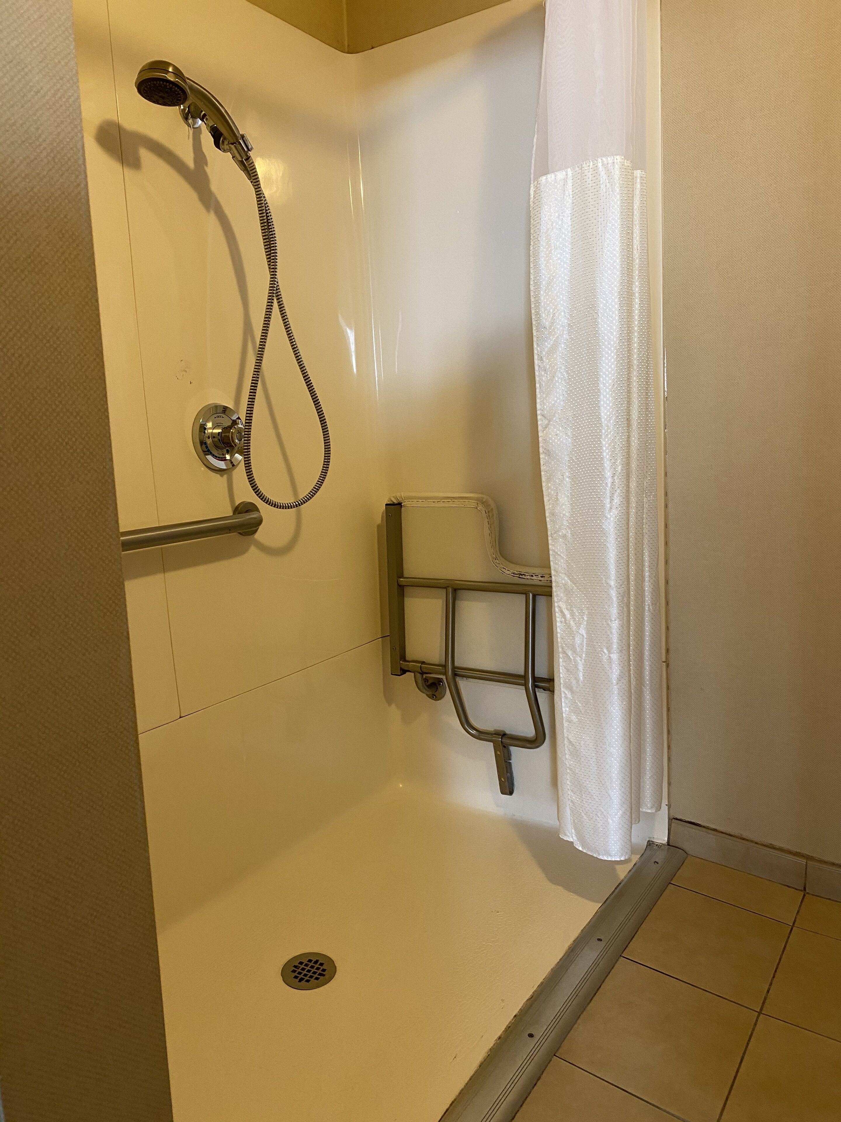 Photo - Royal Pacific Motor Inn