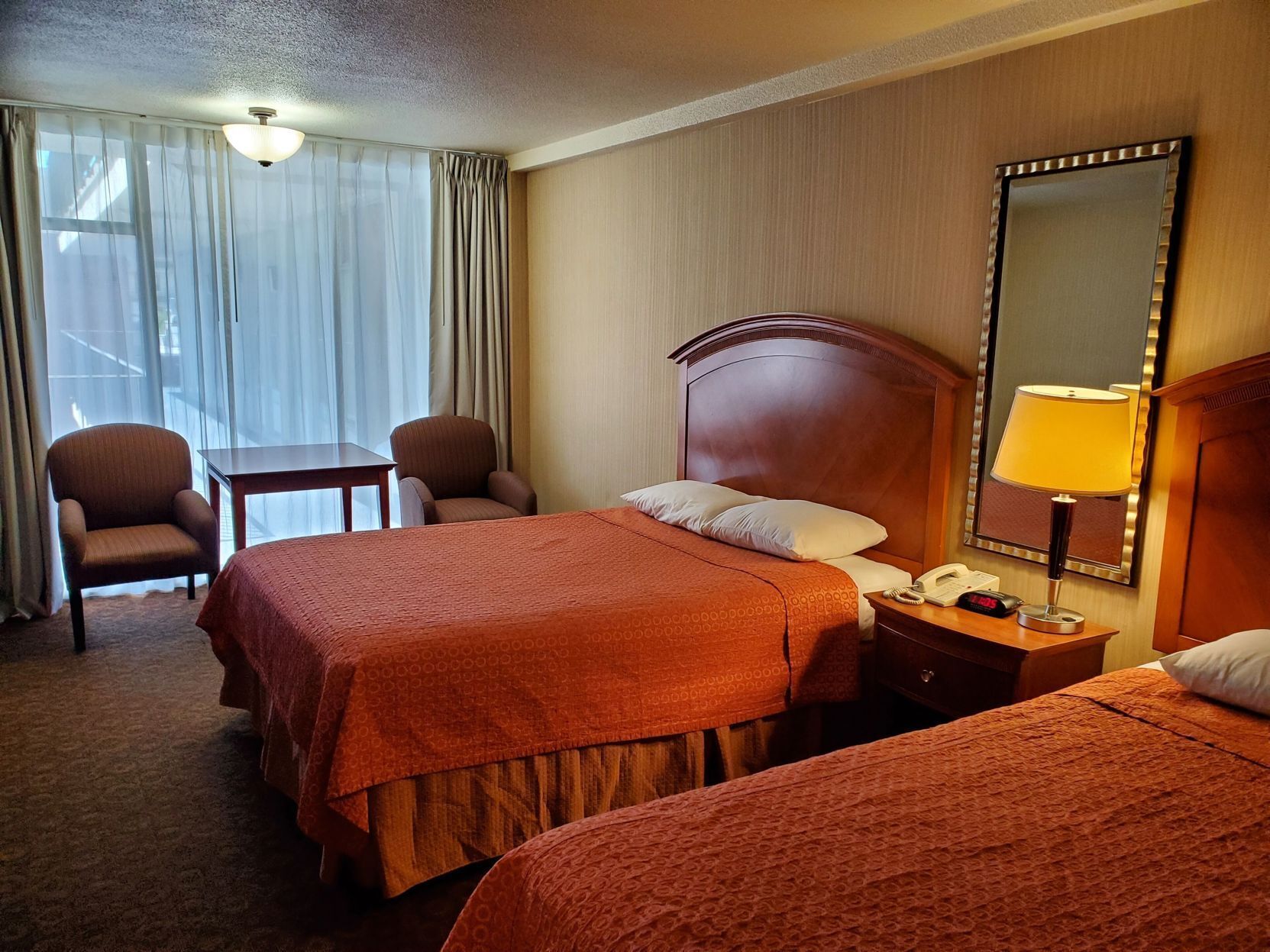 Laptop workspace, blackout curtains, free cots/infant beds, free WiFi