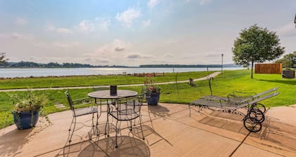 AmericInn by Wyndham Fort Pierre - Conference Center