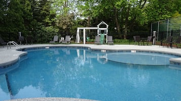 Piscina stagionale all'aperto