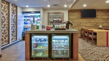 Snack bar