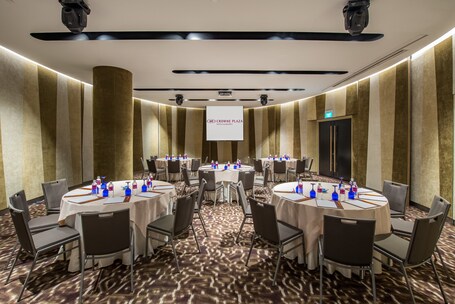 Crowne Plaza Changi Airport, an IHG Hotel - Image 167