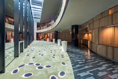 Crowne Plaza Changi Airport, an IHG Hotel - Image 57