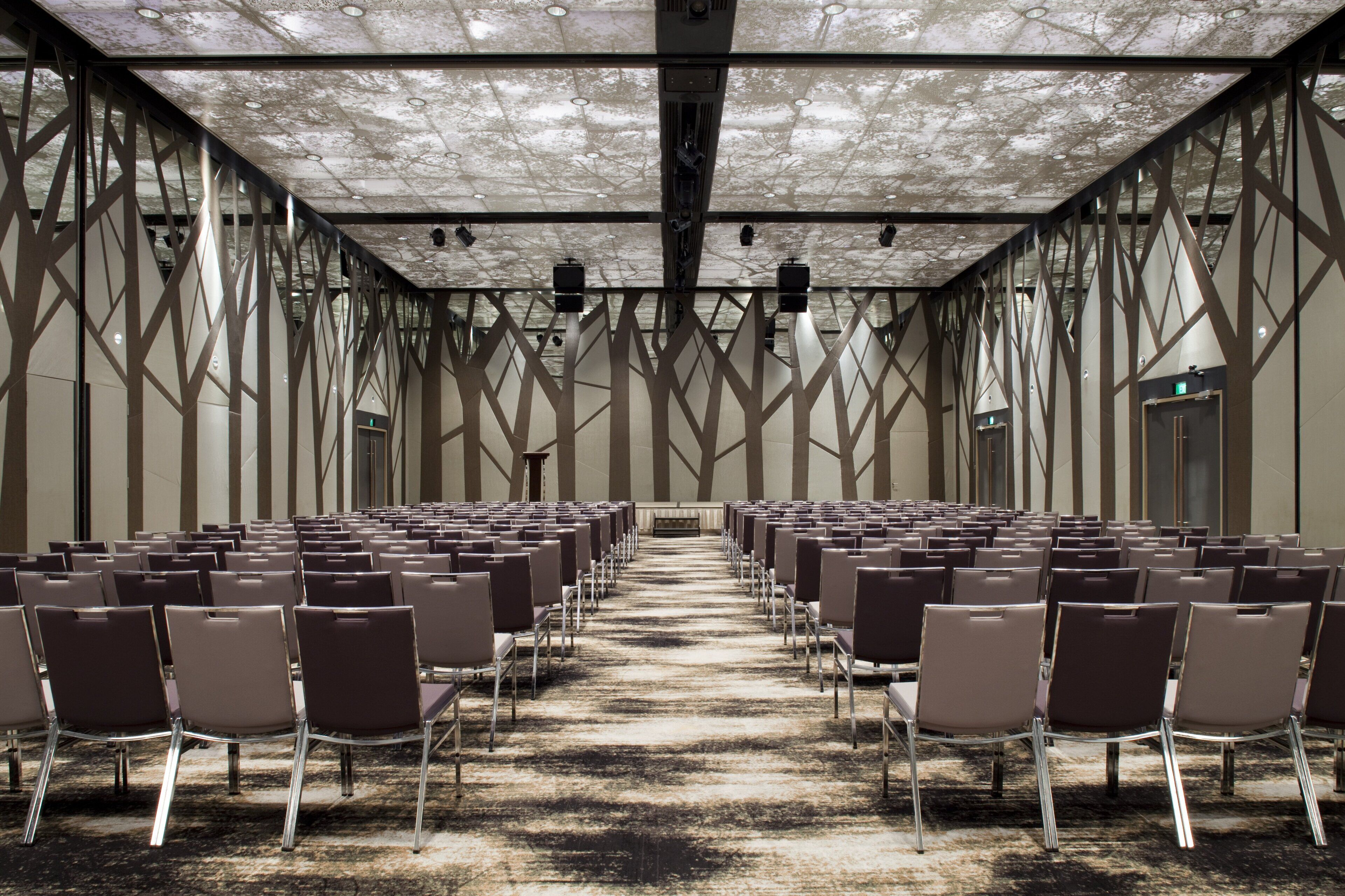 Photo - Crowne Plaza Changi Airport by IHG