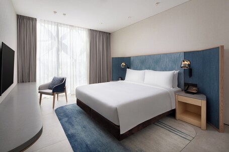 Crowne Plaza Changi Airport, an IHG Hotel - Image 184