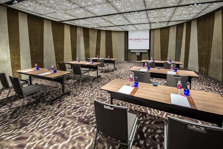 Crowne Plaza Changi Airport, an IHG Hotel - Image 168