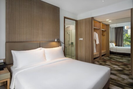 Crowne Plaza Changi Airport, an IHG Hotel - Image 181
