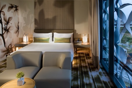 Crowne Plaza Changi Airport, an IHG Hotel - Image 110