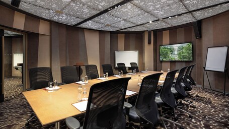Crowne Plaza Changi Airport, an IHG Hotel - Image 42