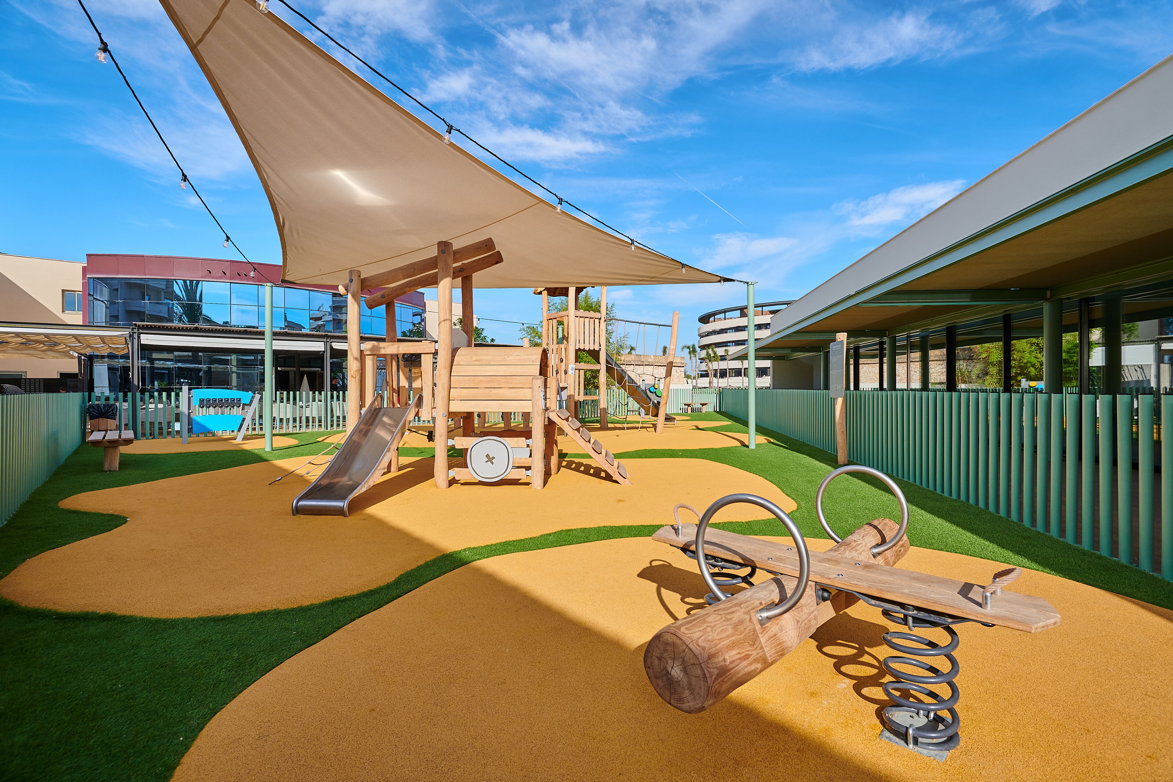 children’s play area – outdoor