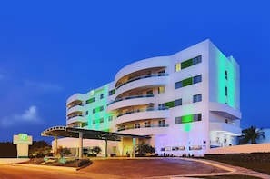 Exterior - Holiday Inn Campeche by IHG (Campeche)