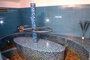 Een bubbelbad, een stoombad