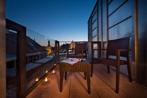 Quarto casal standard, sacada | Terraço/pátio