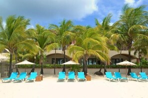 View from property - Las Sirenas by Mayan Princess (Roatan)