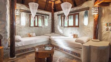 Familienbungalow | Hochwertige Bettwaren, Minibar, Zimmersafe, individuell dekoriert