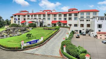 Fachada de la propiedad