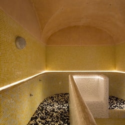 Sauna, hot tub, Turkish bath/hammam, body treatments, hydrotherapy