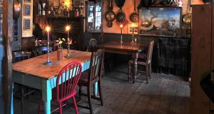 The Black Swan Hotel