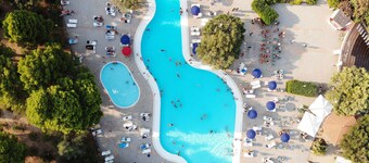 Club Esse Palmasera Resort