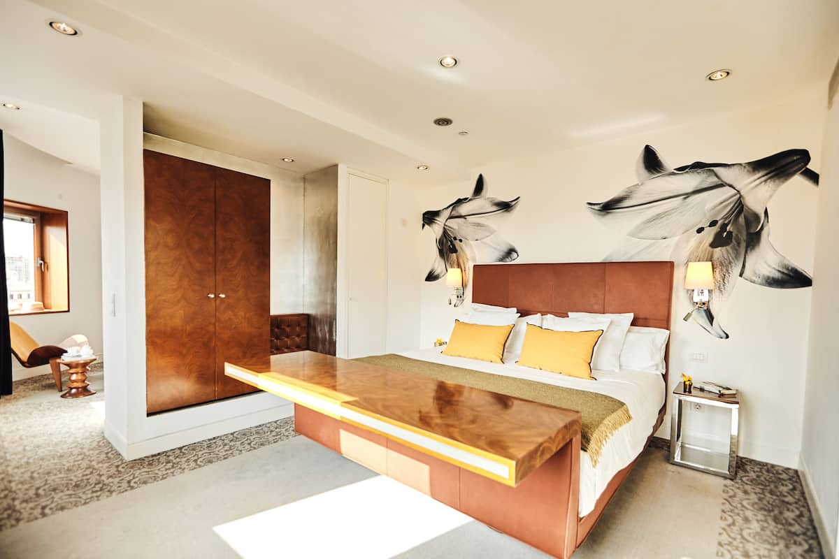 1 habitación, ropa de cama de alta calidad, edredón y minibar