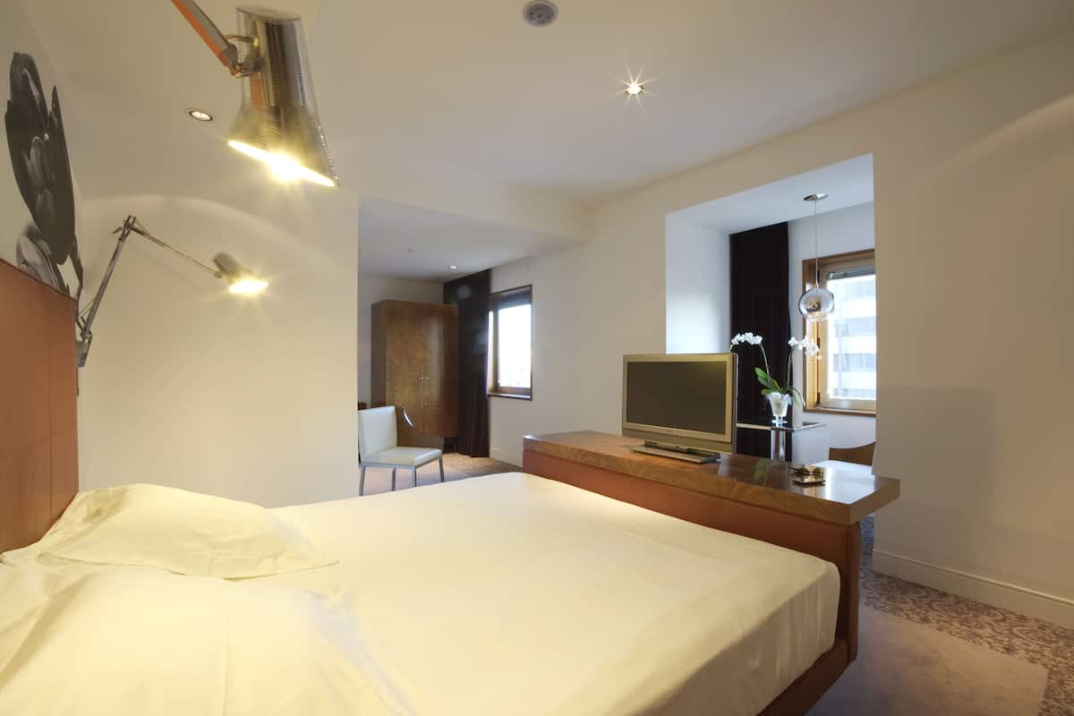 1 habitación, ropa de cama de alta calidad, edredón y minibar