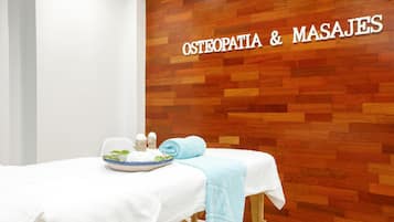 Een Turks bad/hammam, lichaamsbehandelingen, sportmassages
