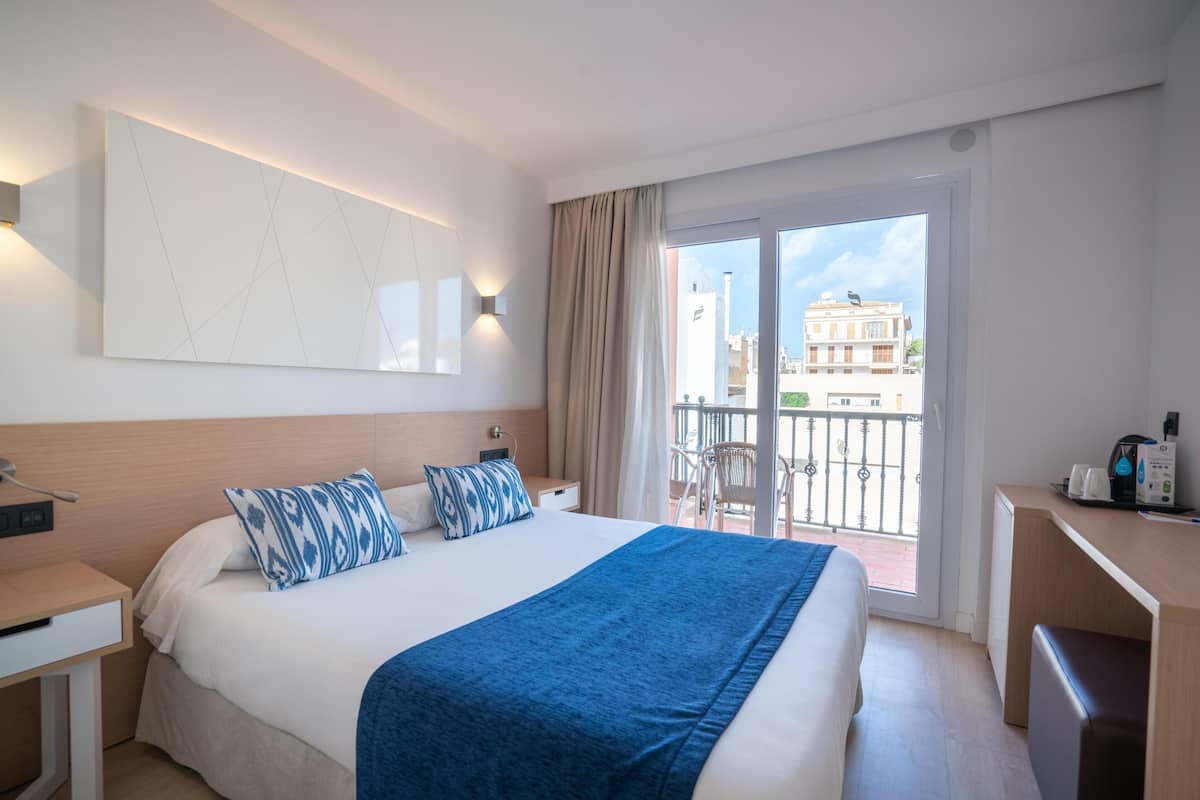 Chambre Simple, balcon | Bureau, rideaux occultants, Wi-Fi gratuit, draps fournis