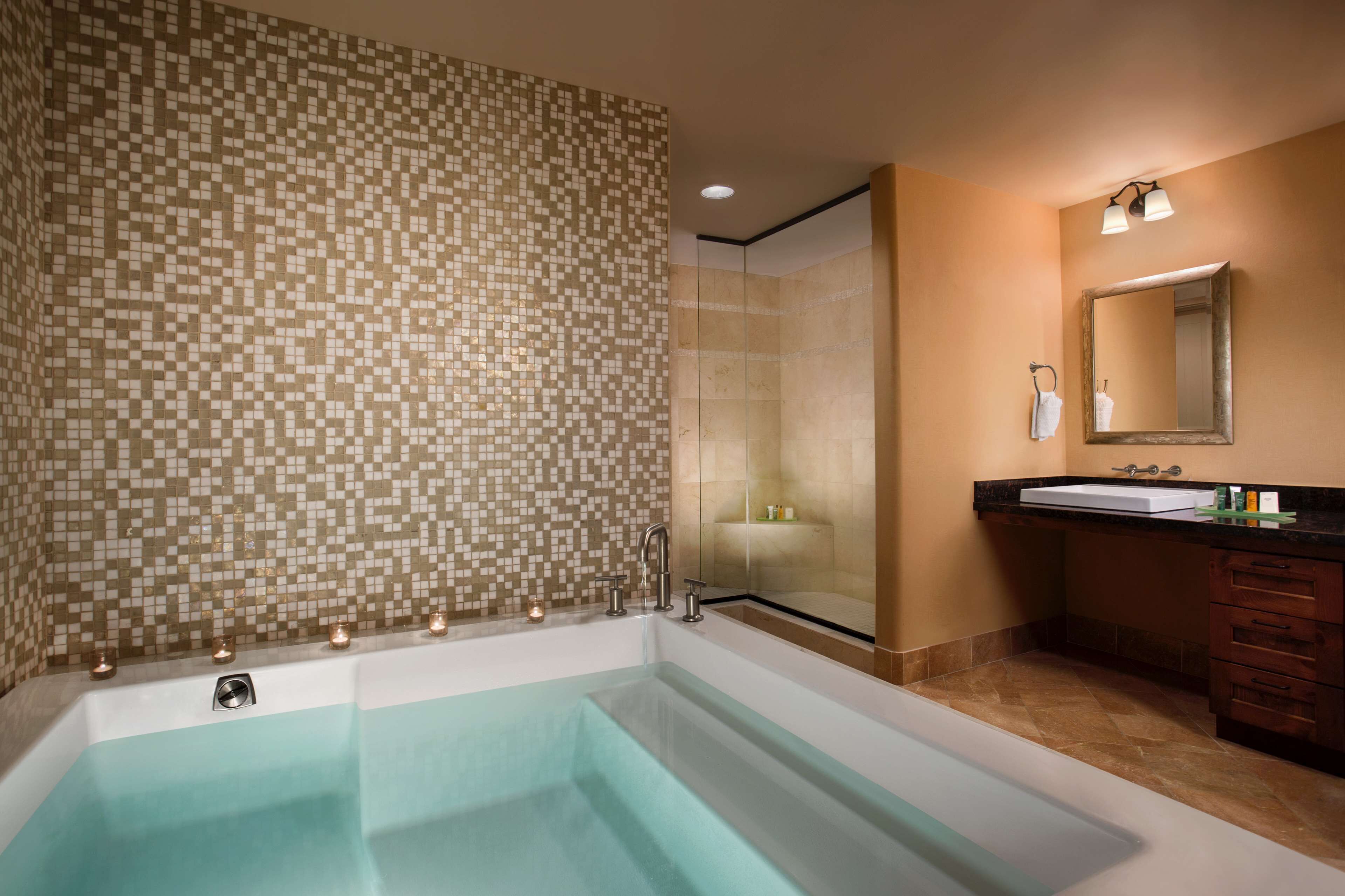 Hilton Santa Fe Buffalo Thunder resort