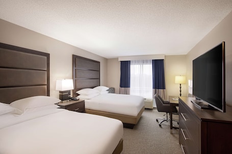 In-room safe, desk, laptop workspace, blackout drapes