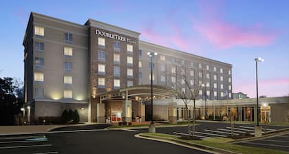 DoubleTree by Hilton Richmond Airport