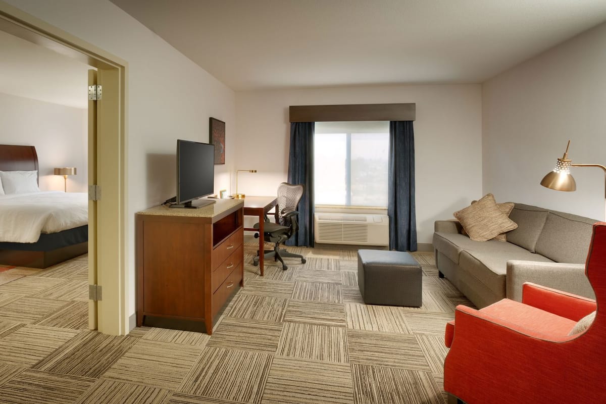 Premium bedding, blackout curtains, iron/ironing board, free WiFi