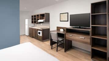 Desk, iron/ironing board, free WiFi, bed sheets