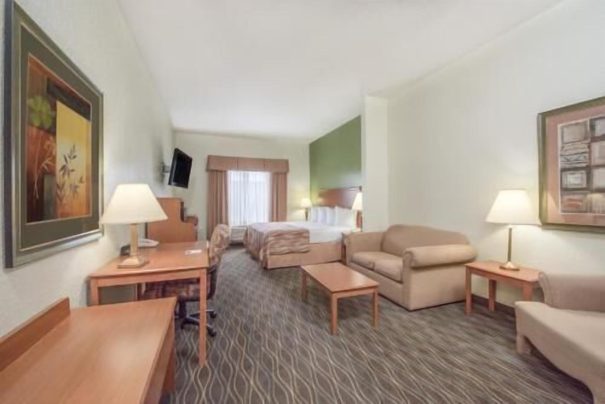 In-room safe, desk, laptop workspace, iron/ironing board